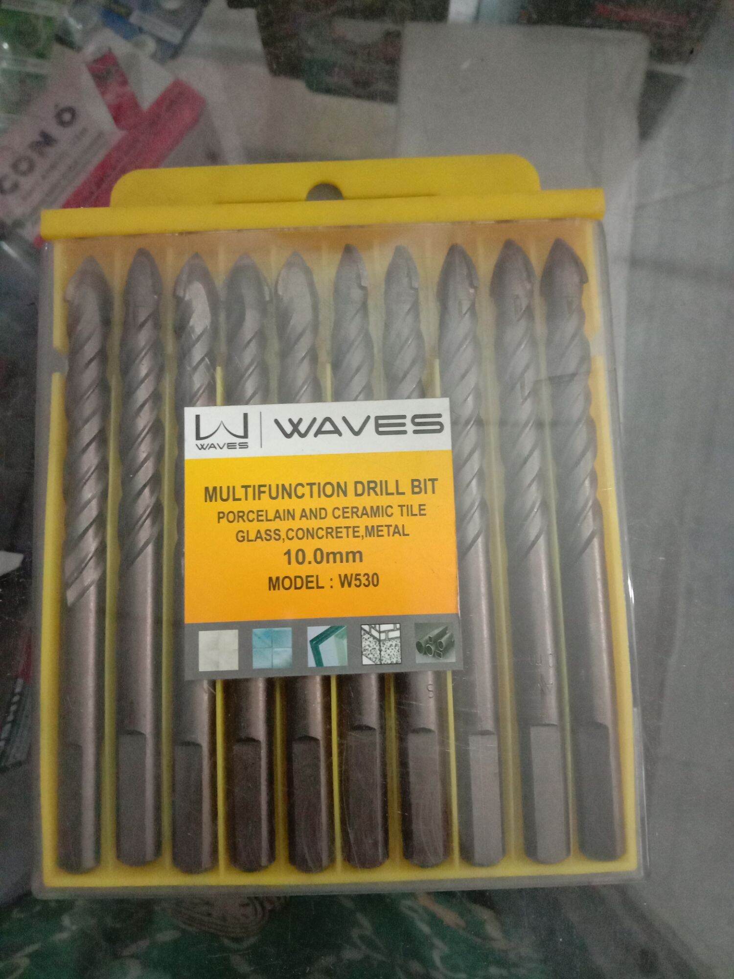 1 cái mũi khoan đa năng Waves