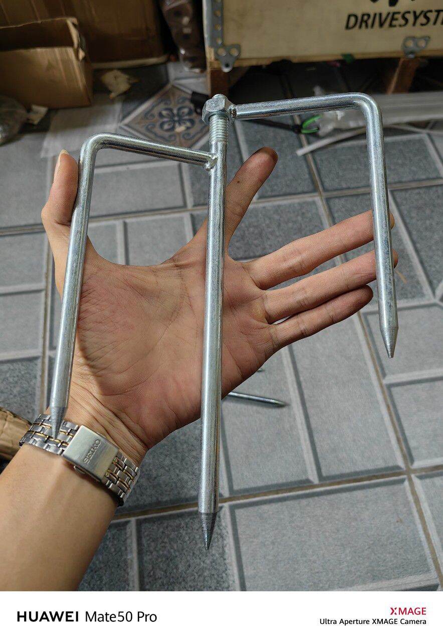 Chân cắm ô dù che nắng, mưa câu cá đa năng