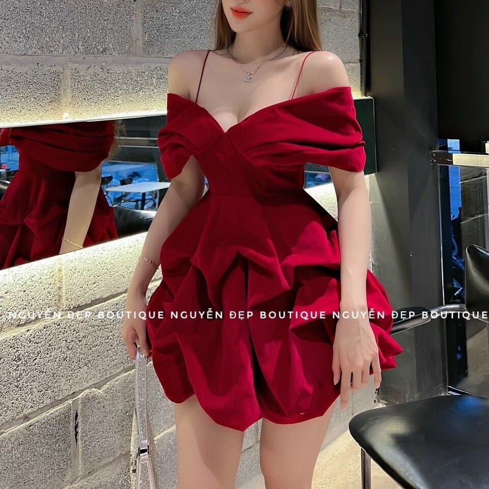 Đầm nhung đỏ 2 dây xoè phồng xếp