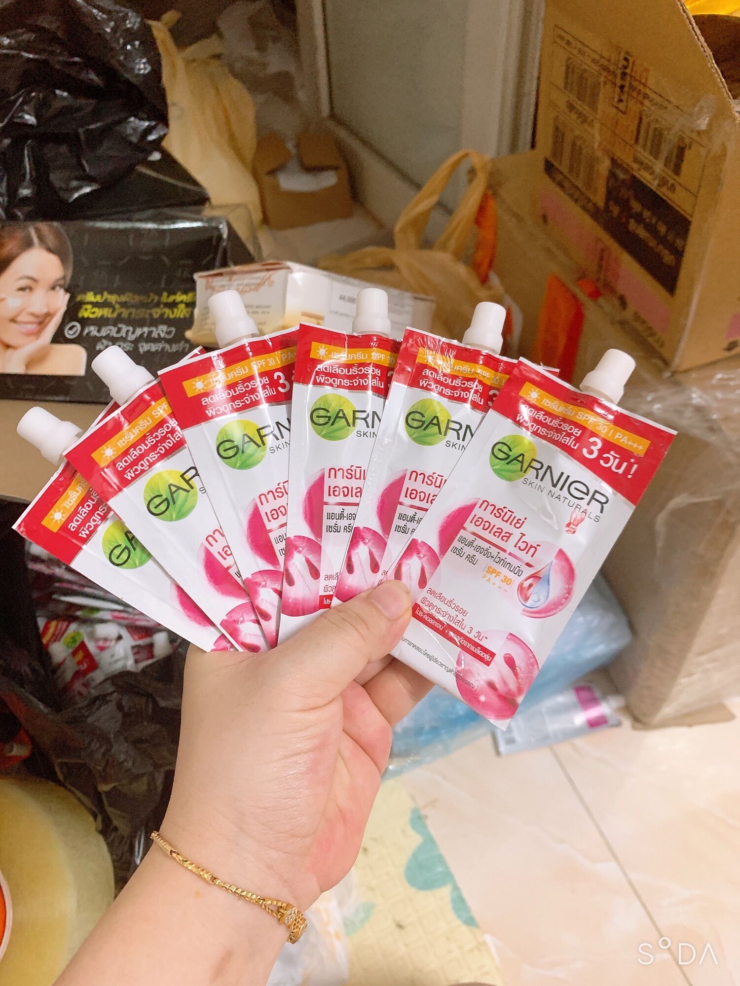 Gói kem dưỡng ganier combo 6 gói ( màu đỏ)