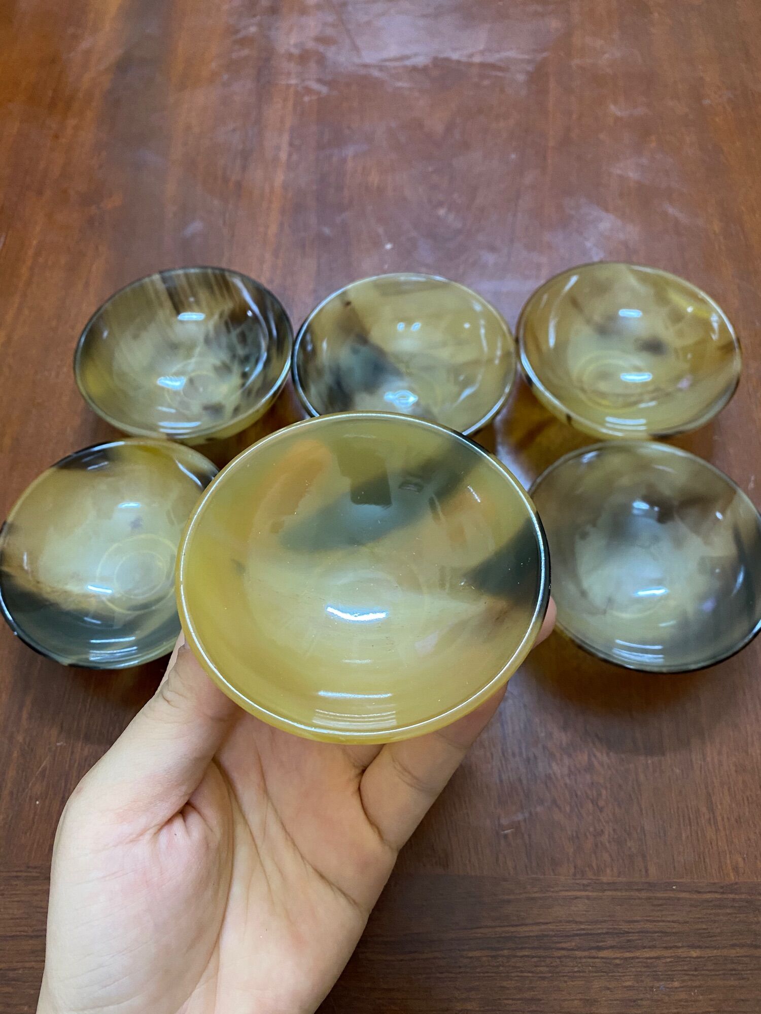 Bát sừng trâu