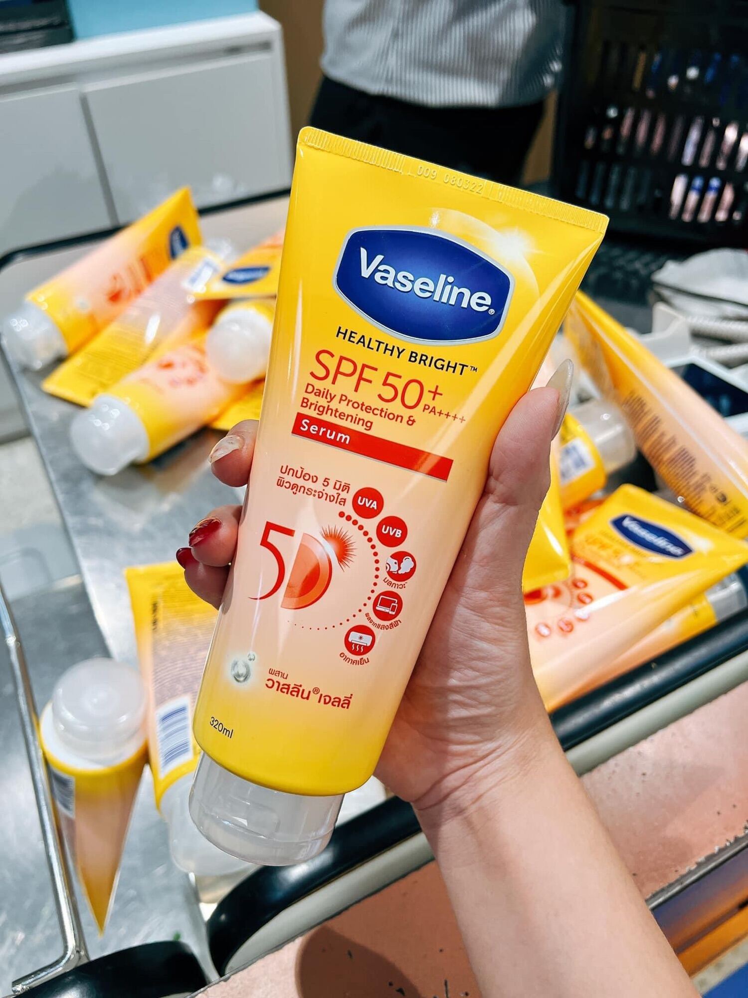 Kem Vaseline Healthy Bright Daily Sun Refreshing Serum Thái Lan Vaseline