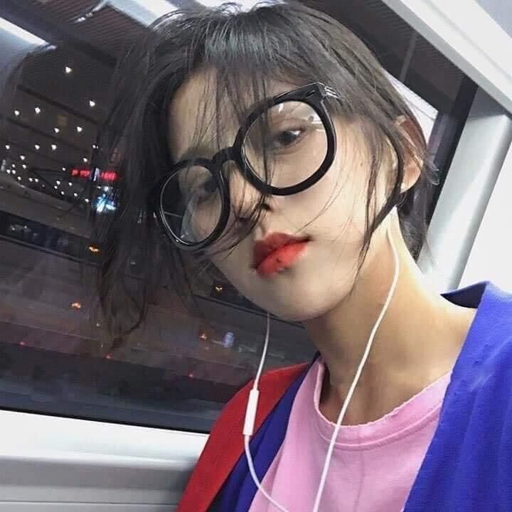 MẮT KÍNH THỜI TRANG GỌNG TRÒN NOBITA