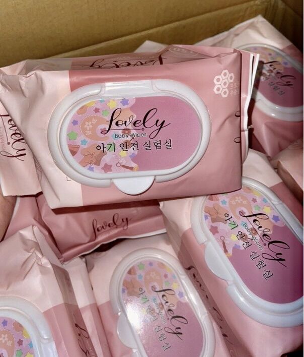 Khăn giấy ướt Lovely không mùi 800g combo 10 bịch Hồng