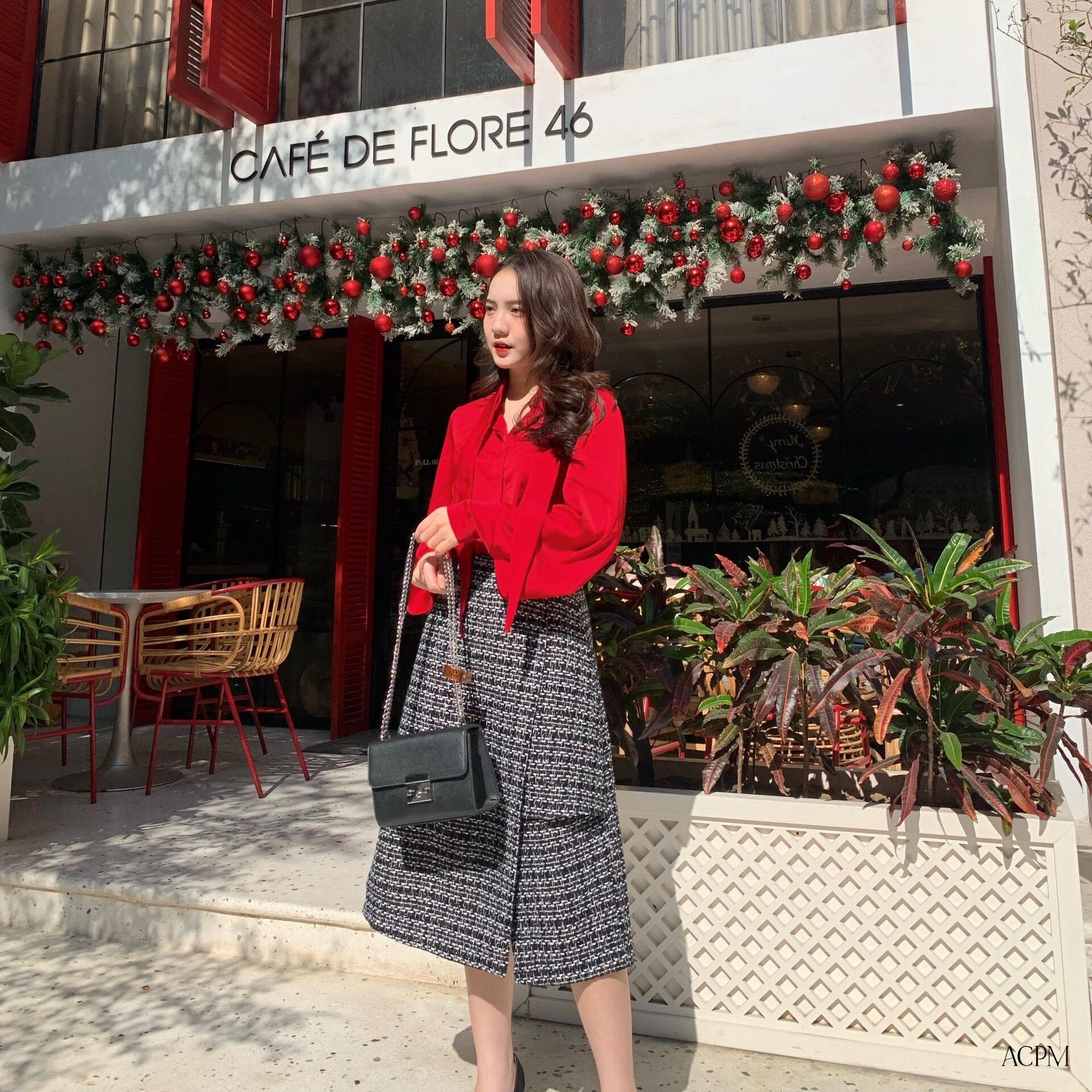 Adley Shirt / Áo sơ mi lụa cổ dây