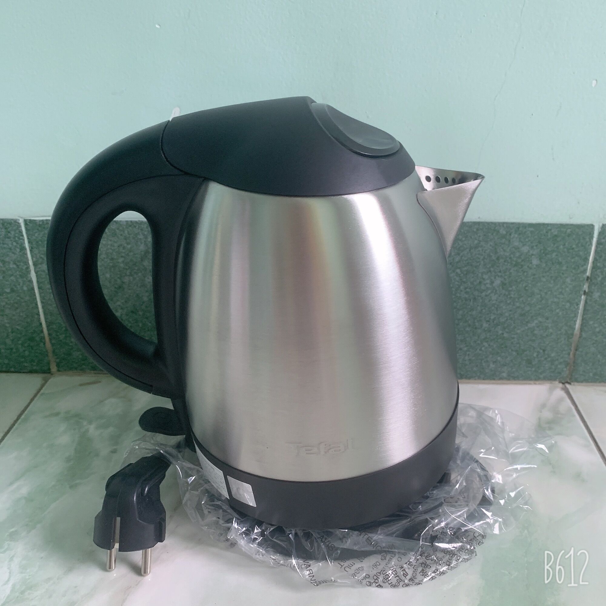 Bình đun siêu tốc Tefal - inox - 1800W, 1.2L