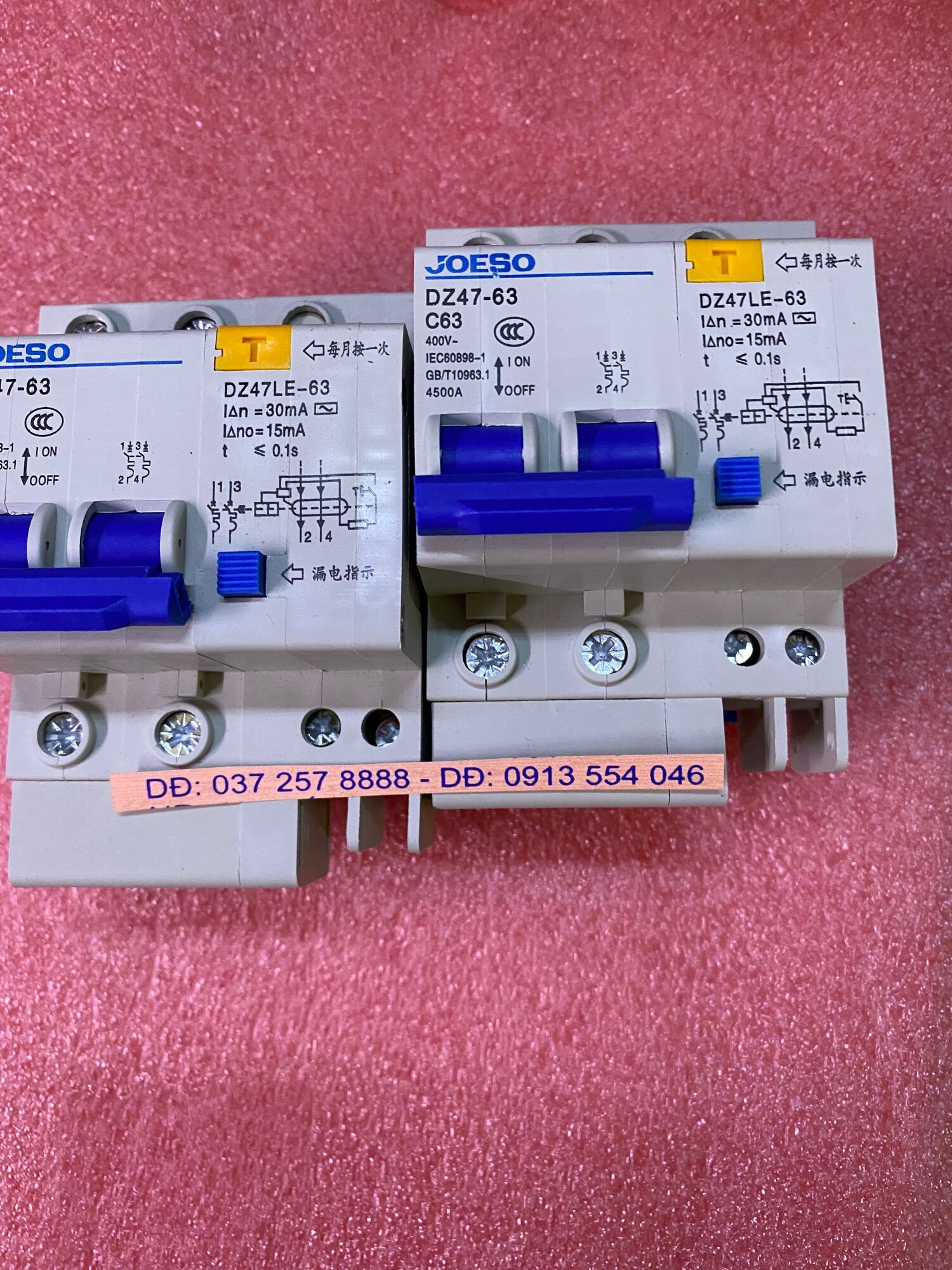 Át chống giật 2 pha DZ47-63 /63 A
