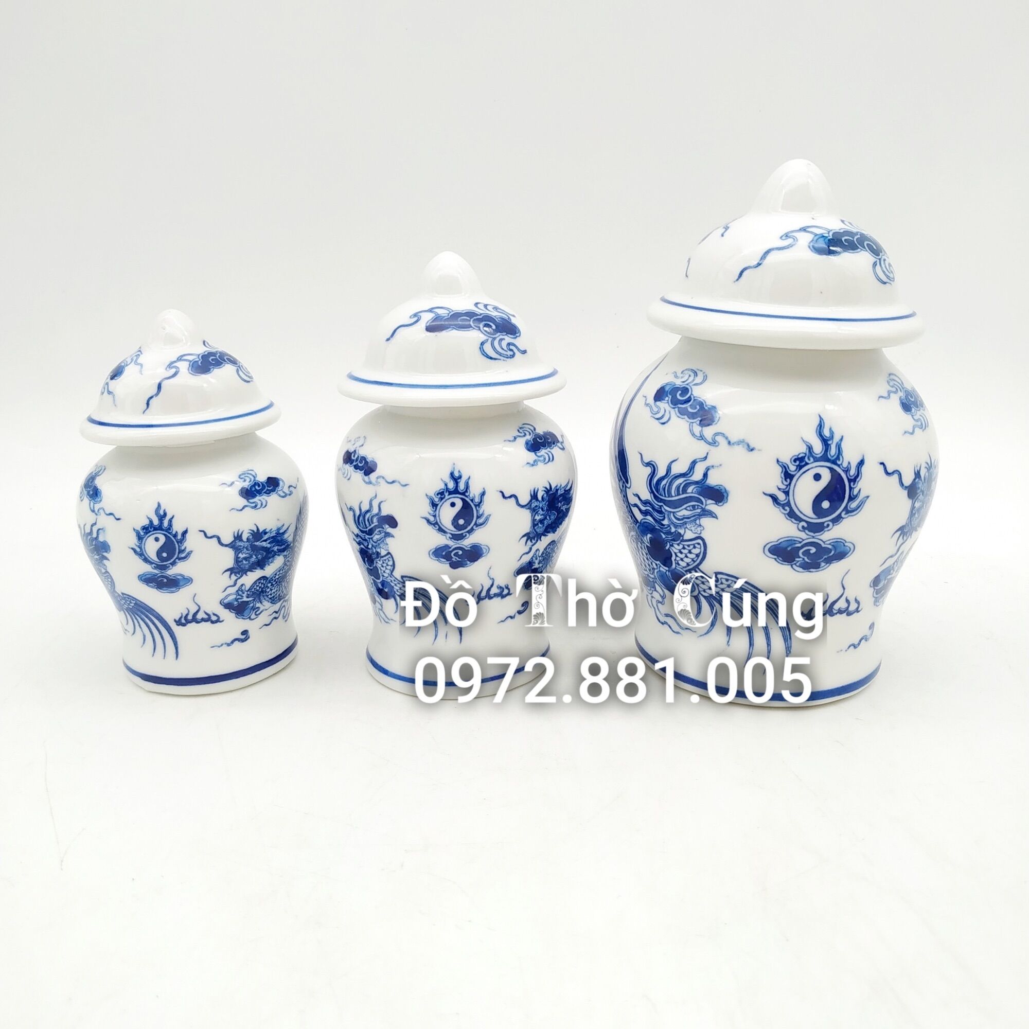Chóe thờ men xanh lam- hũ đựng muối gạo nước