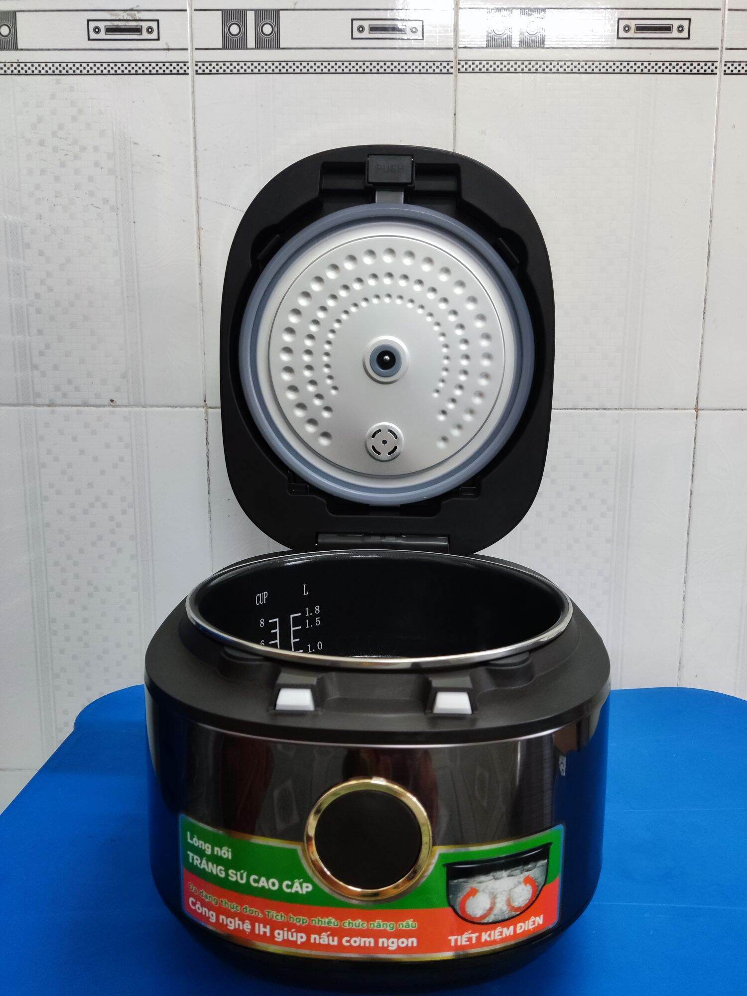 Nồi cơm điện cao tần Kangaroo 1.8 lít KG599N