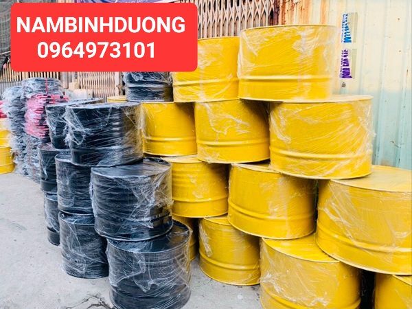 Bàn cafe chill chill từ thùng phuy loại tốt