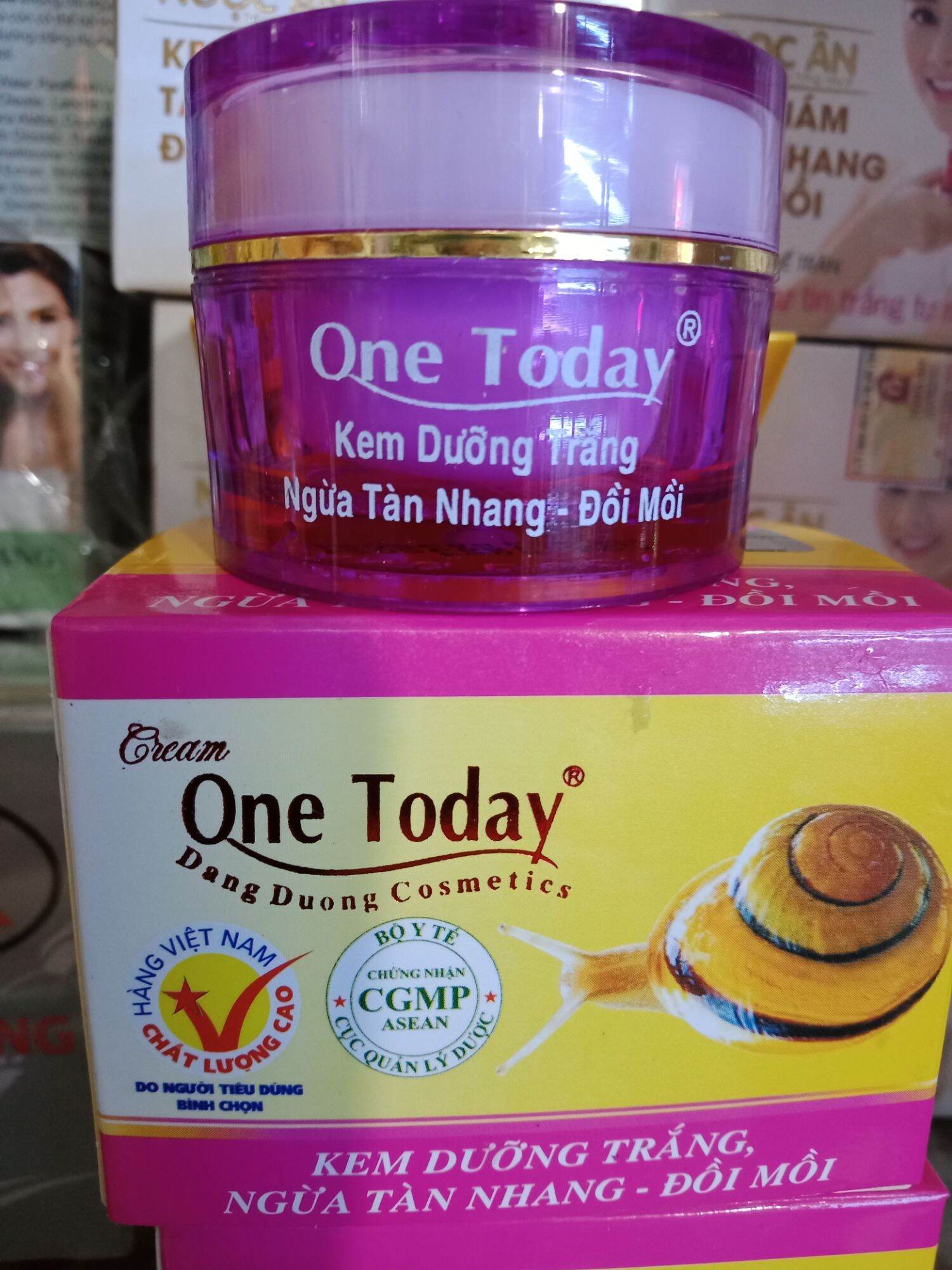 [HCM]Kem Dưỡng Trắng Ngừa Tàn Nhang Đồi Mồi One Today