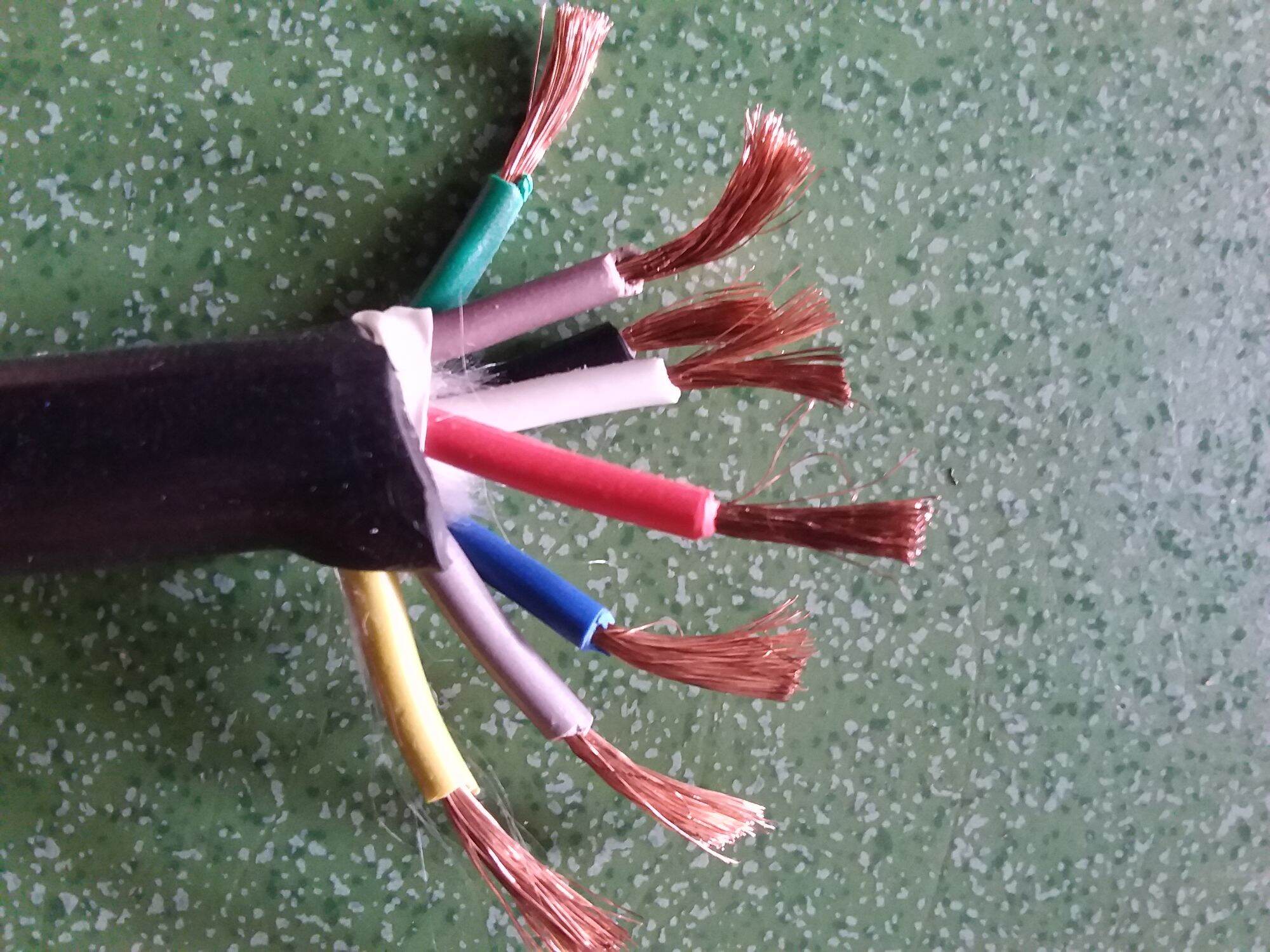 1 MÉT DÂY LOA 8 RUỘT ĐỒNG 2.5