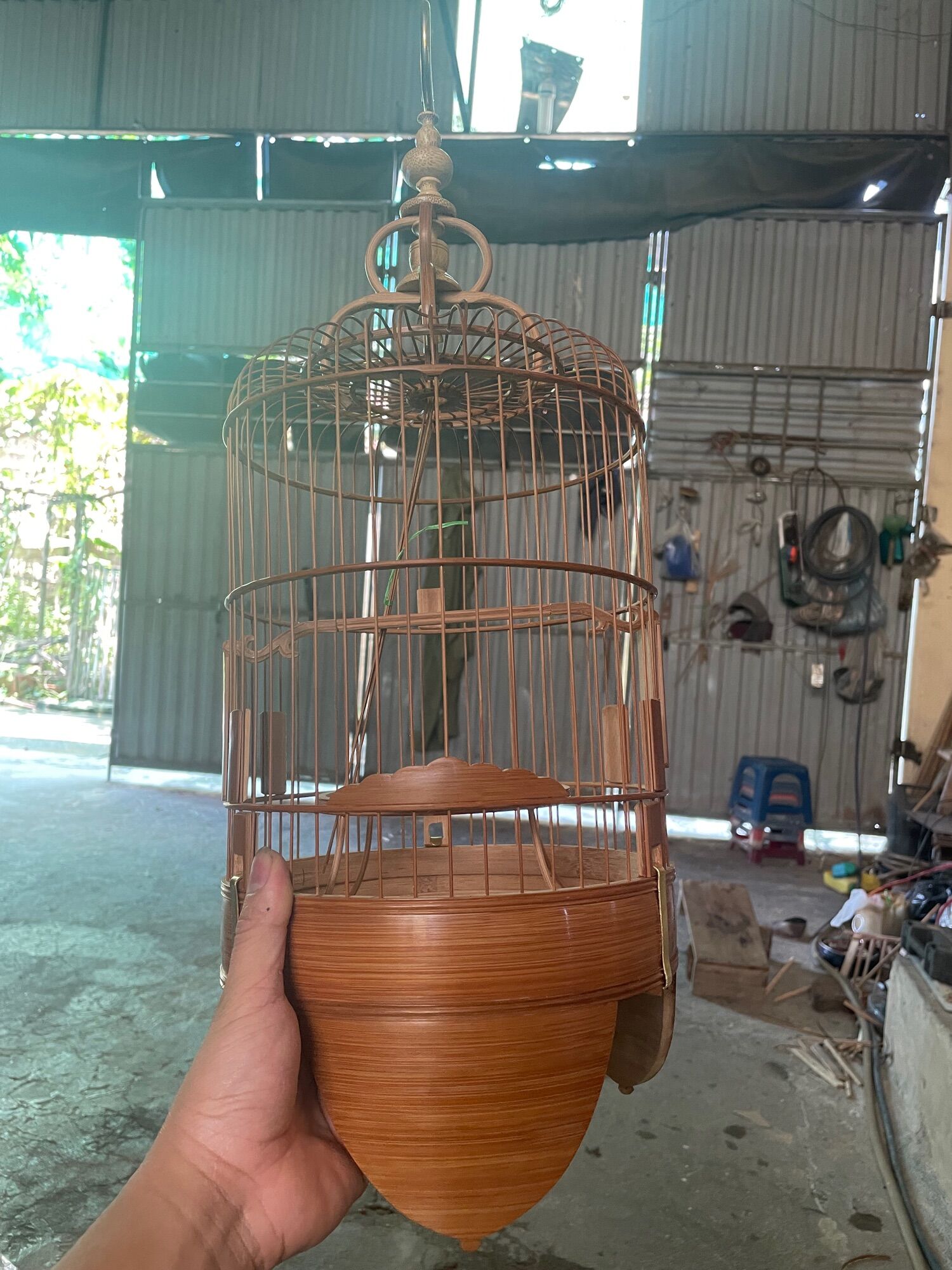 Lồng chim khuyên kỹ giả tầu