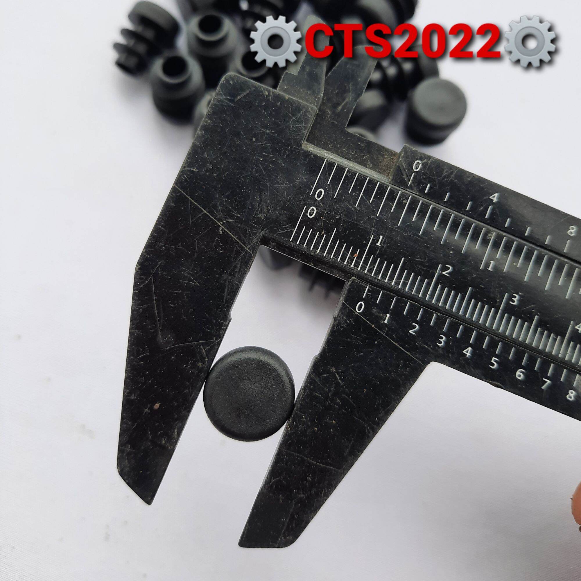 Nút nhựa bịt đầu ống phi 12mm