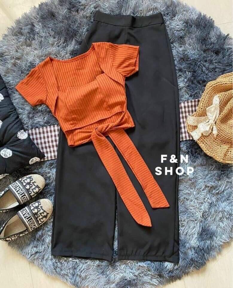 Áo croptop cổ vuông,cột eo,có mút ngực