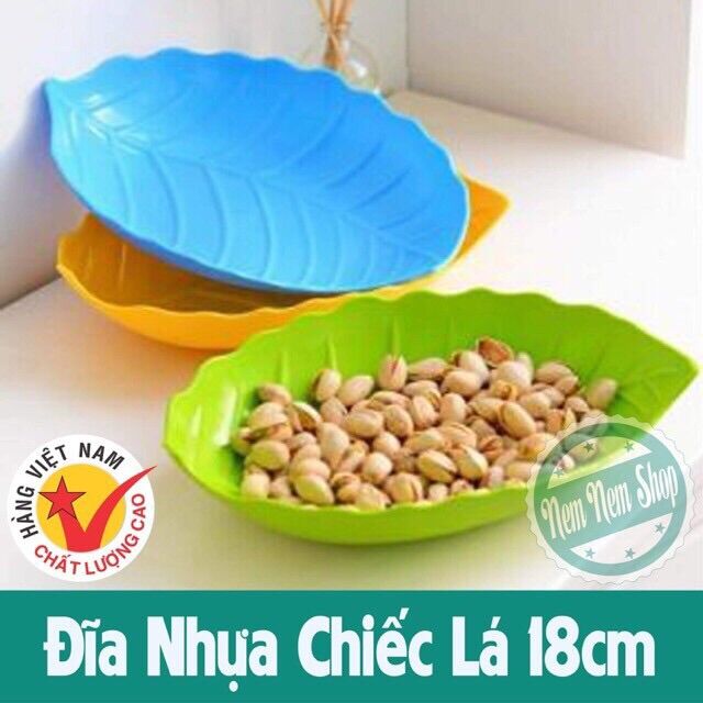 Đĩa nhựa việt nhật hình chiếc lá nhiều màu săc 18 cm