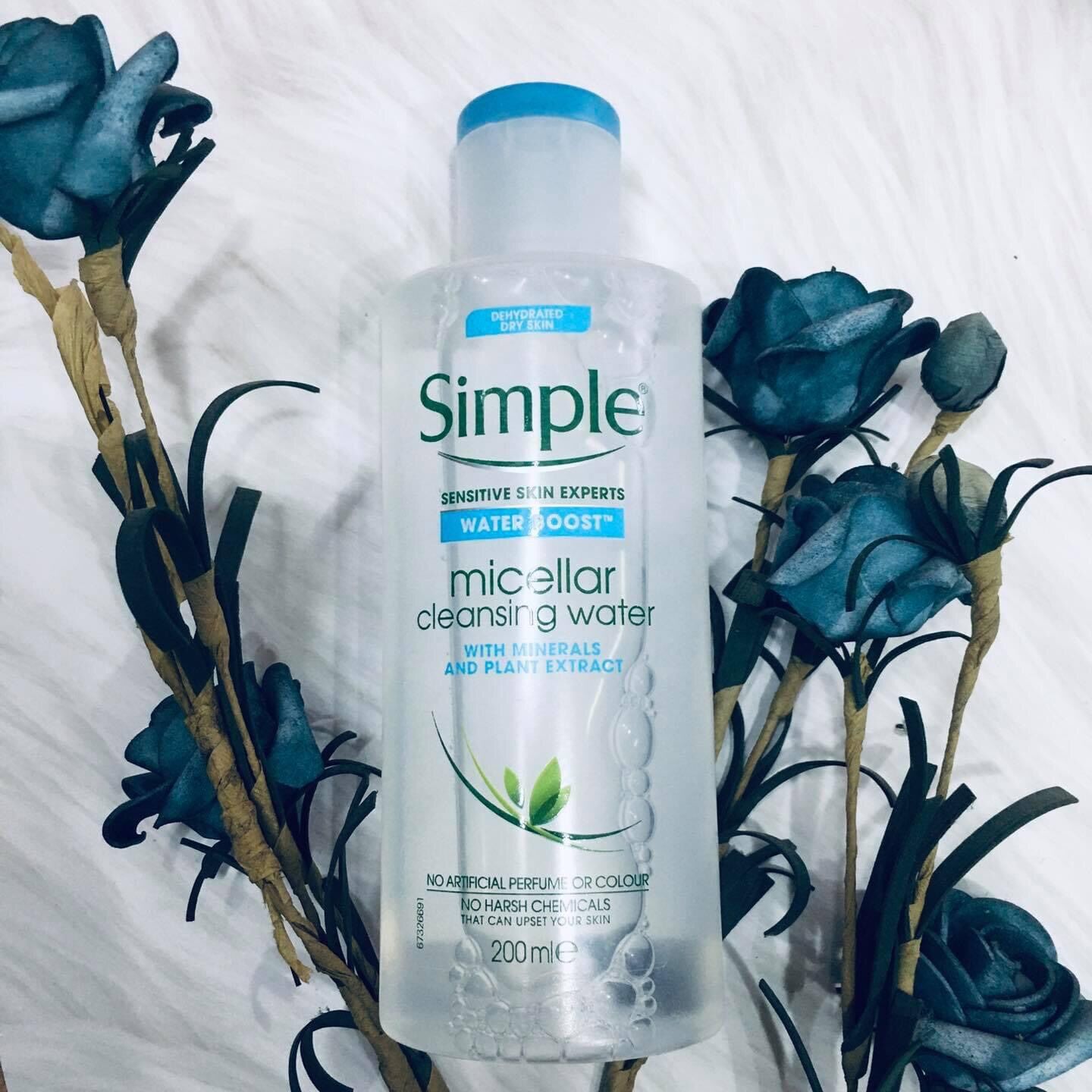 Tẩy trang Simple Sensitive Skin Experts 200ml