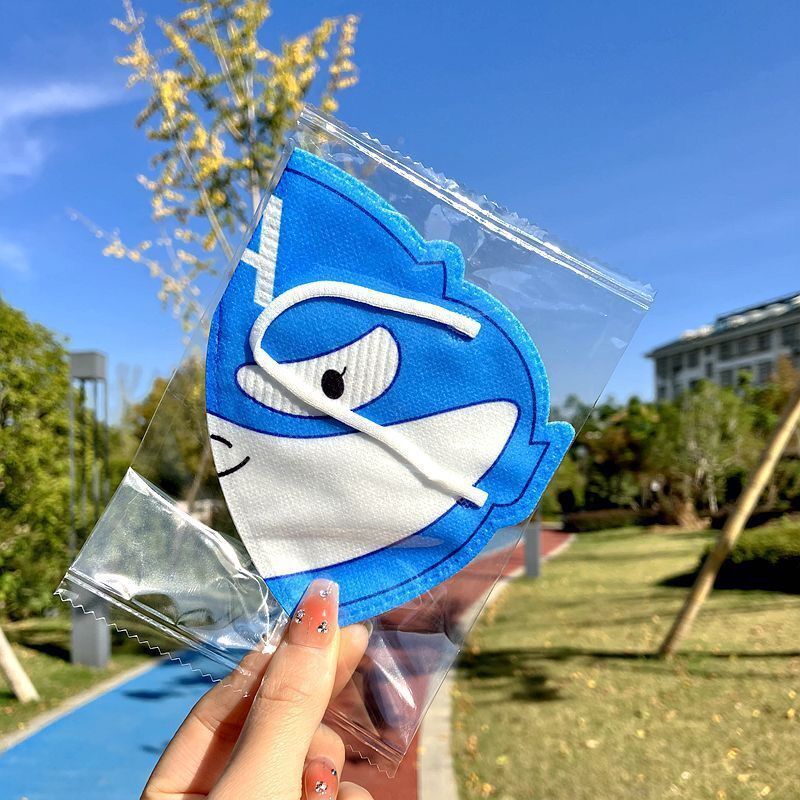 TÚI 10c KHẤU TRANG SIÊU NHÂN KITTY