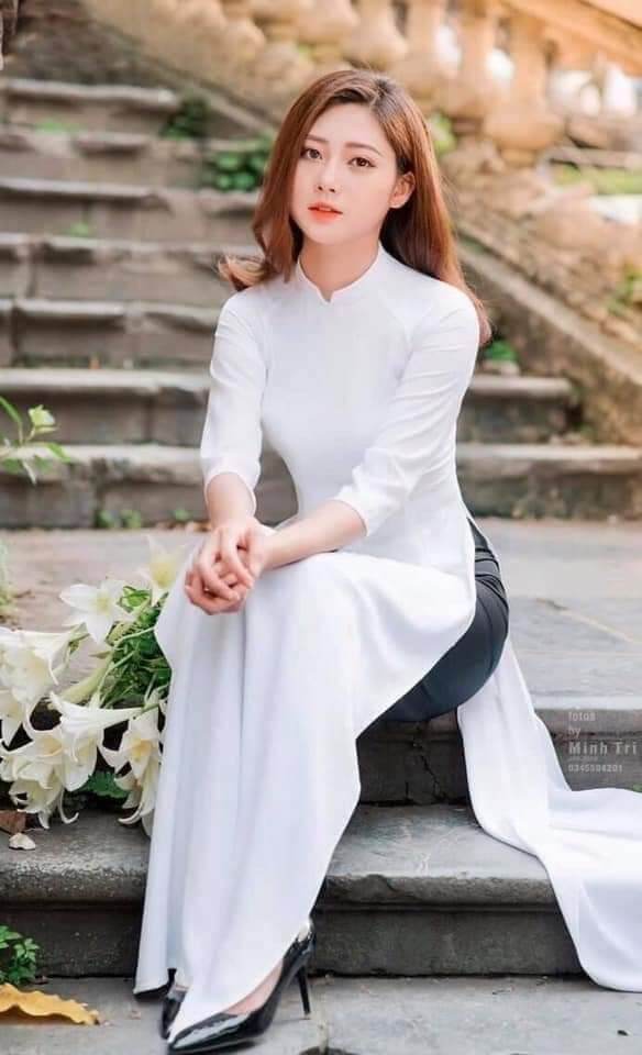 Áo dài trắng nữ sinh kèm quần