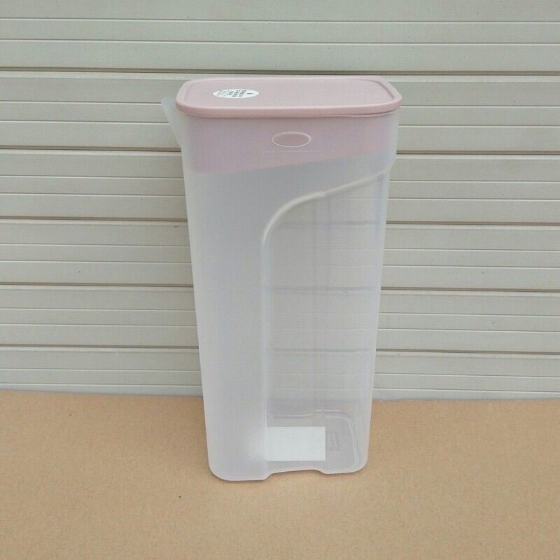 Bình đựng nước Lock&Lock 1,4l hkm friso
