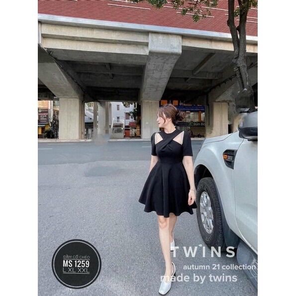60-90kg Bigsize ĐẦM CỔ CHÉO MIX HẠT D855