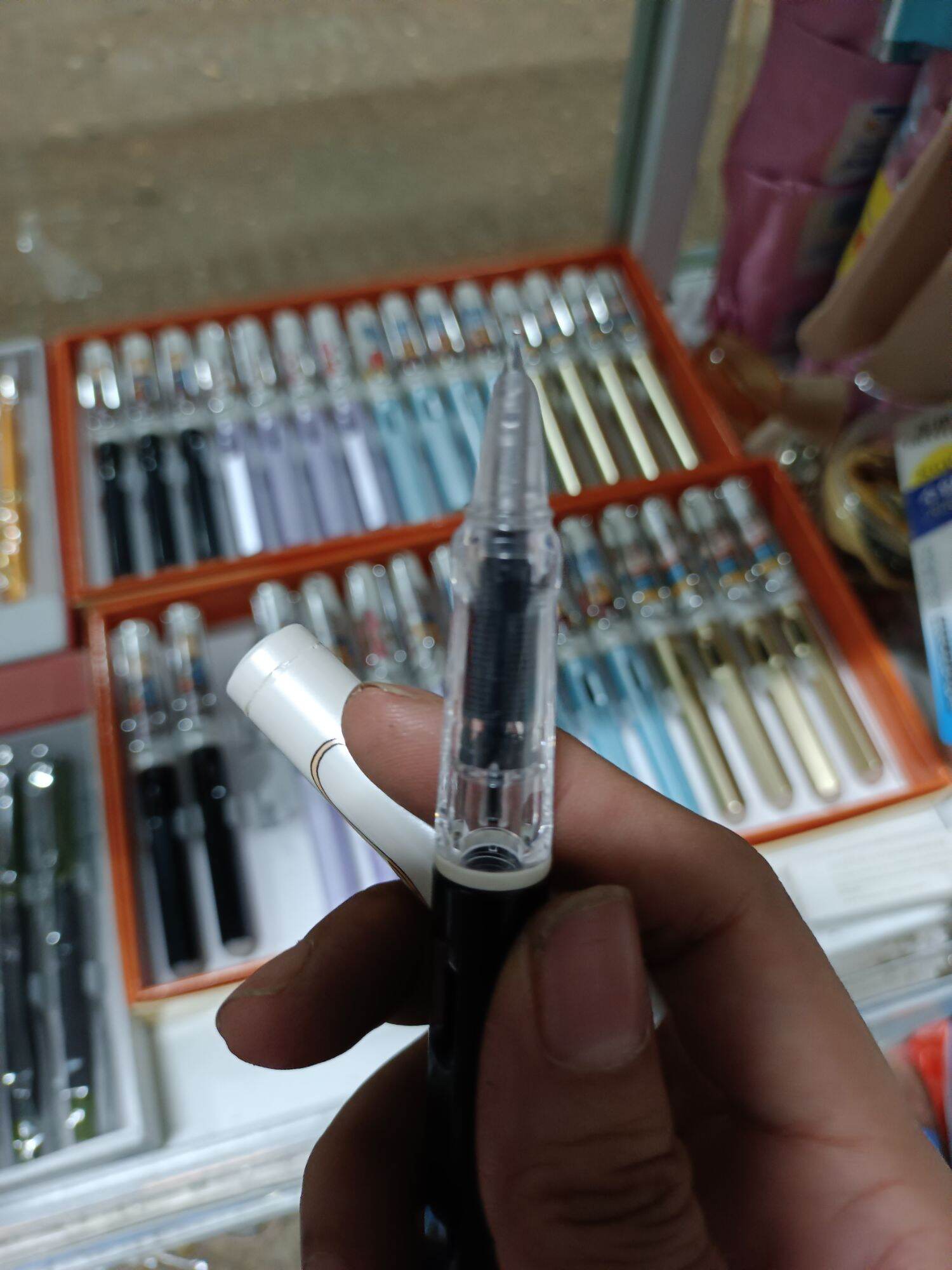 Bút Mực Tẩy Xóa Được