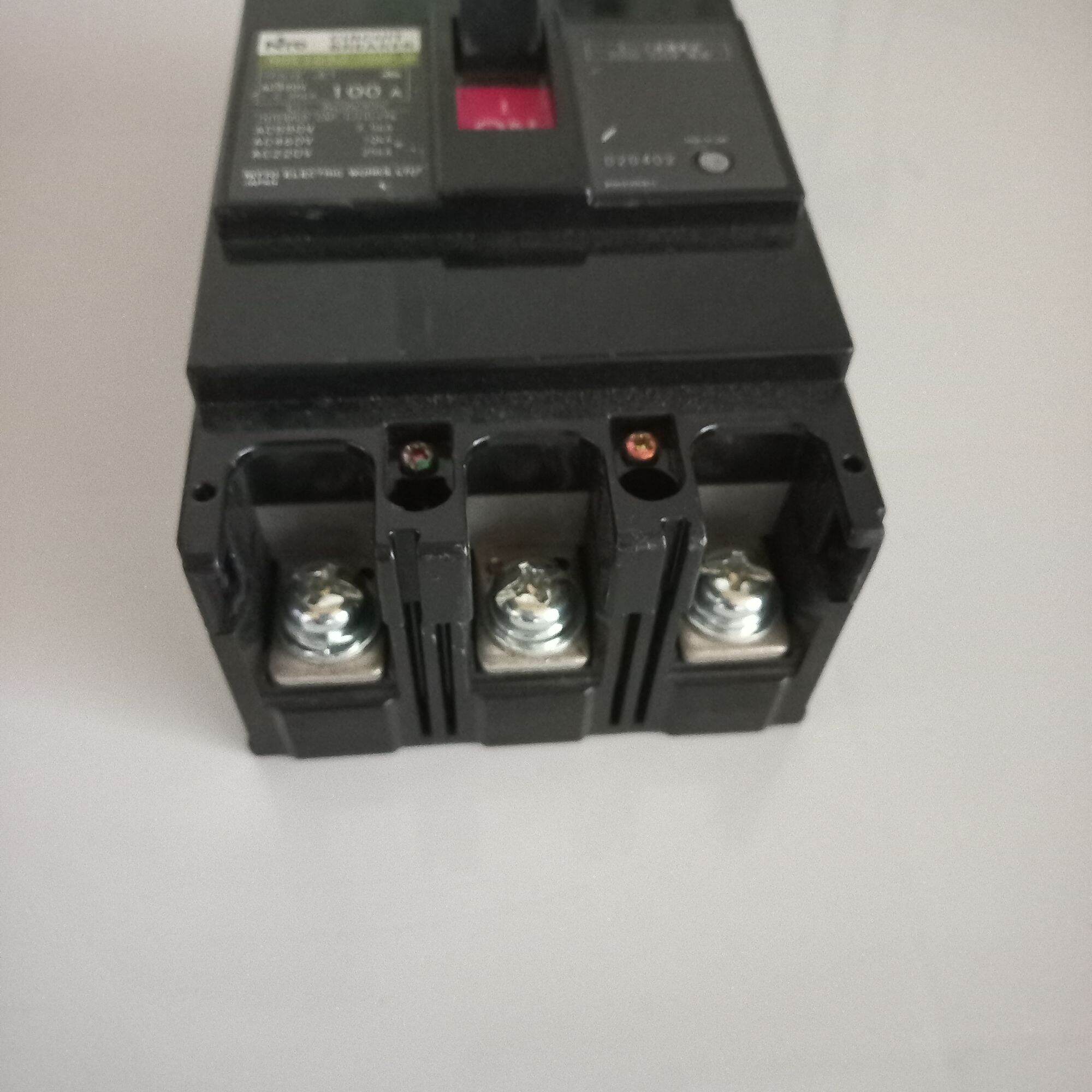 Atomat MCCB 3 Pha 100A Nhật bãi