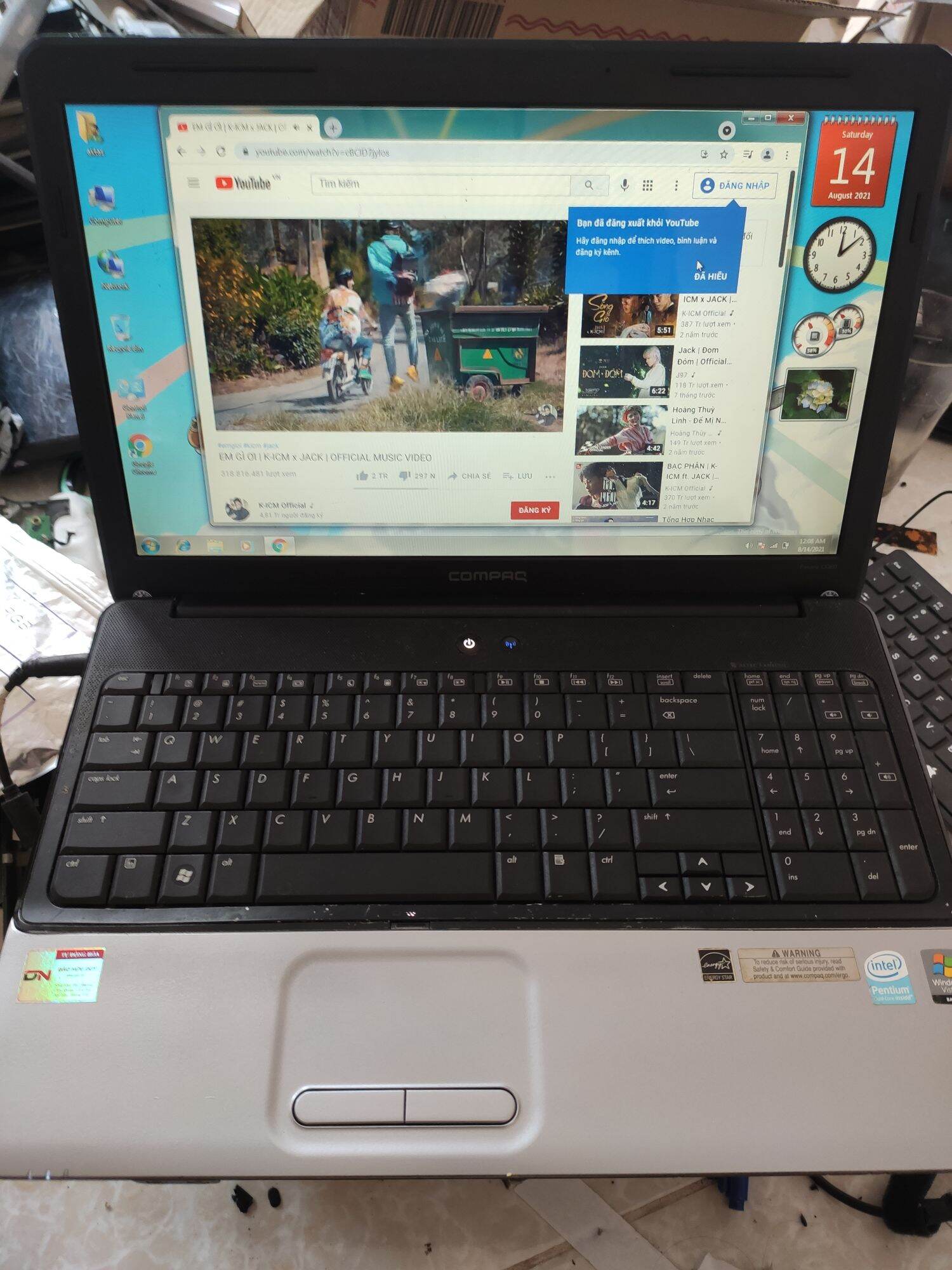 laptop văn phòng