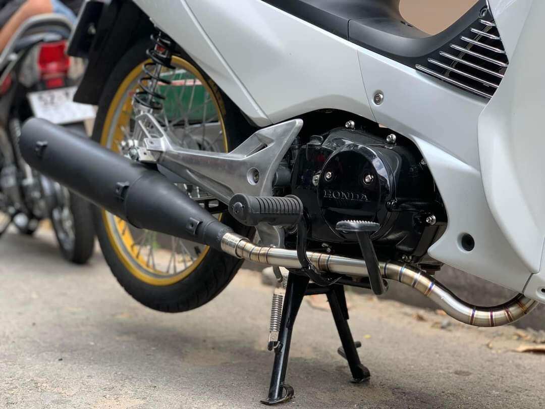 Bọc sên hộp xích xe Taurus