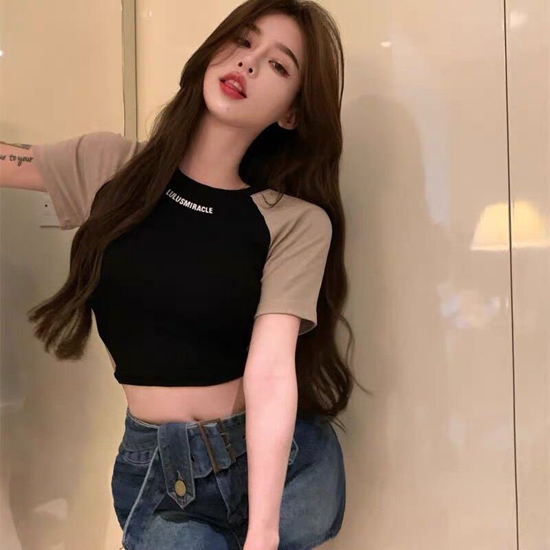 Áo croptop phối tay chỮ LULU KHOE EO