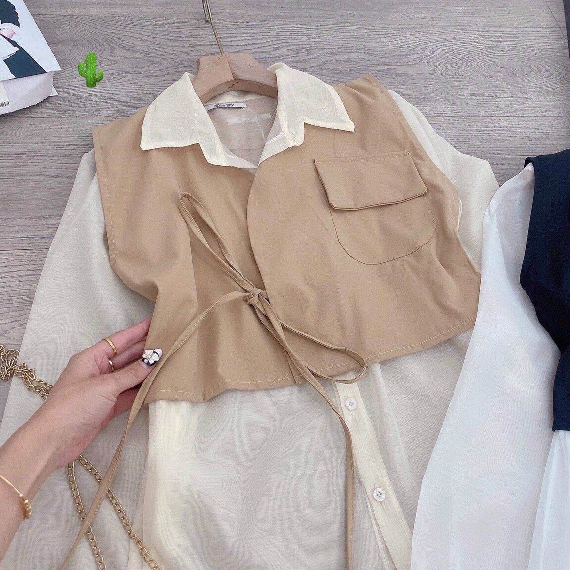 Áo sơ mi đôi kèm vest túi ngực