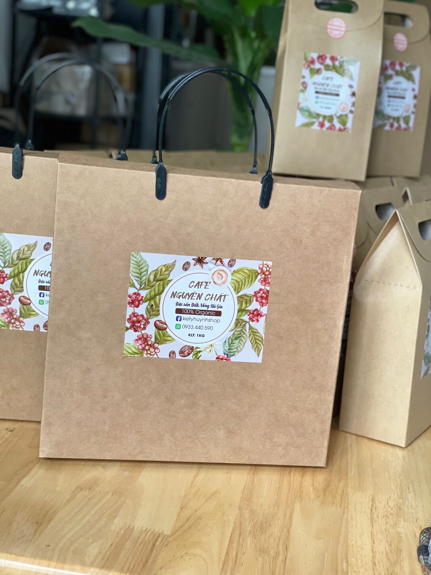 Cà phê nguyên chất " Đặc sản Đắk Nông Hà Gia"