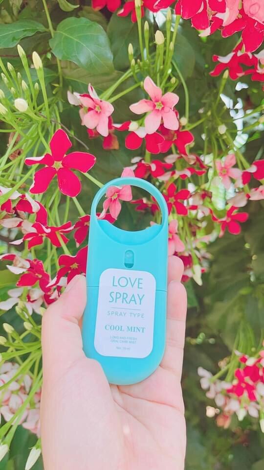 Xịt Thơm Miệng Lovespray