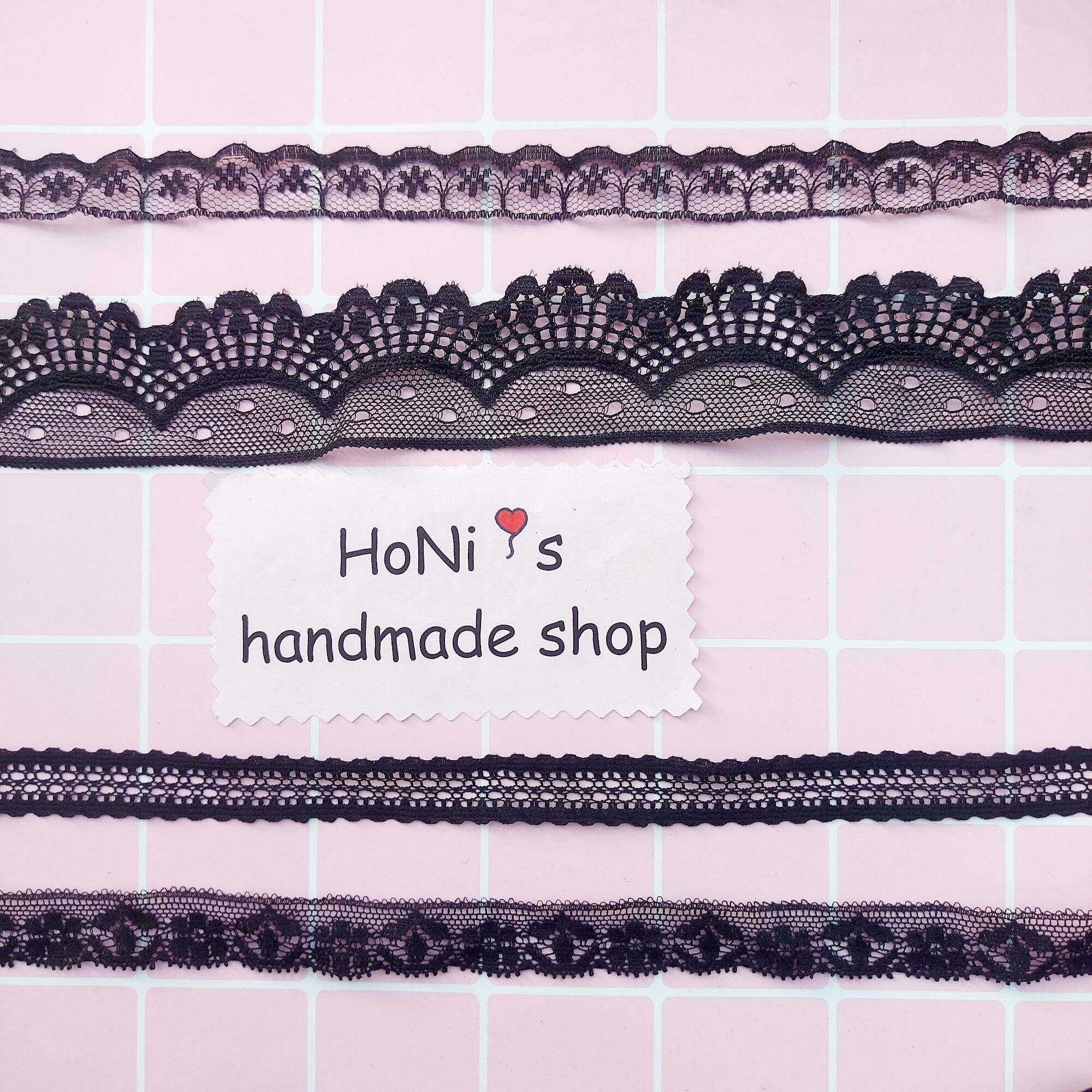Ren trắng đen trang trí handmade nhiều mẫu nhiều cỡ