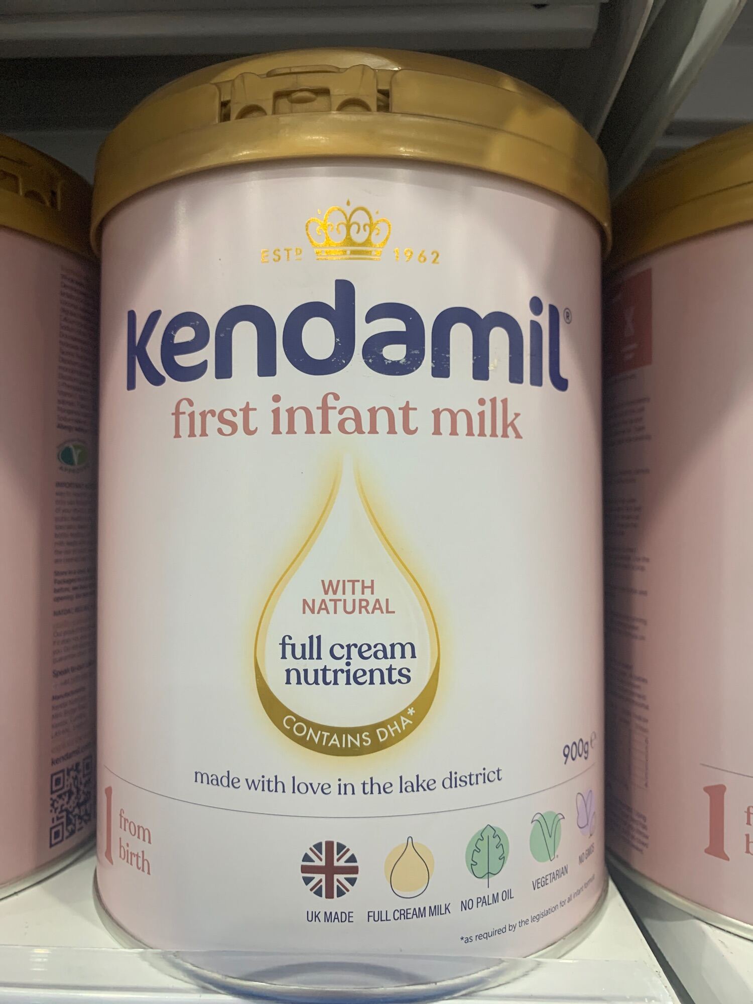 Sữa bột nguyên kem kendamil lon số 1
