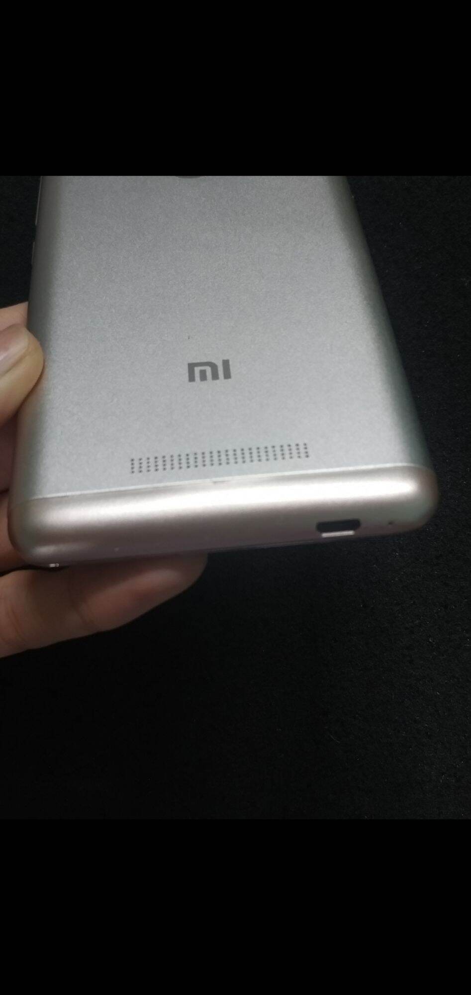 ĐIÊN THOẠI XIAOMI REDMI NOTE 3 (2GB/16GB) LIKE NEW 100℅