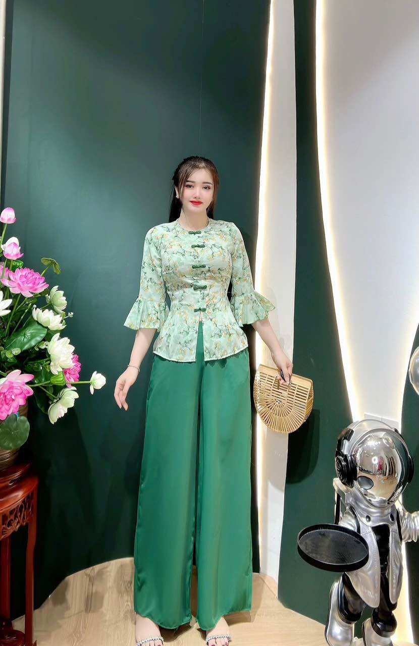 Bộ bà ba tay bèo hoa vải lụa mango áo nữ