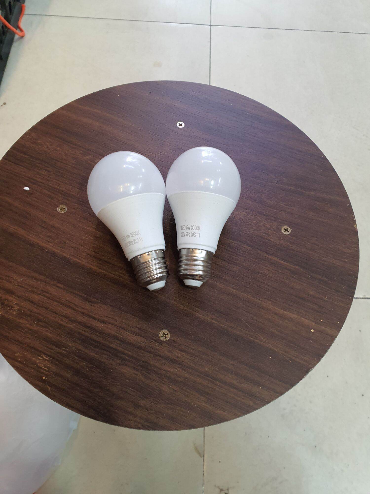 Bóng led búp 5w đui e27 phổ thông