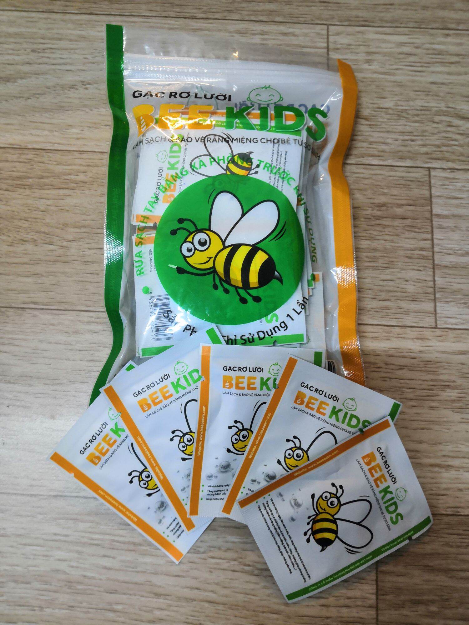 Gạc rơ lưỡi Bee Kids túi 20 chiếc