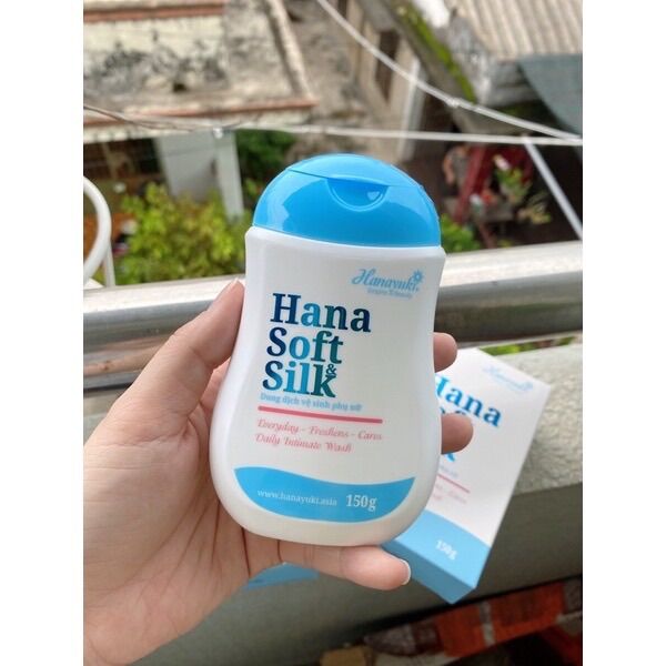 DUNG DỊCH VỆ SINH HANAYUKI HANA SOFT & SILK