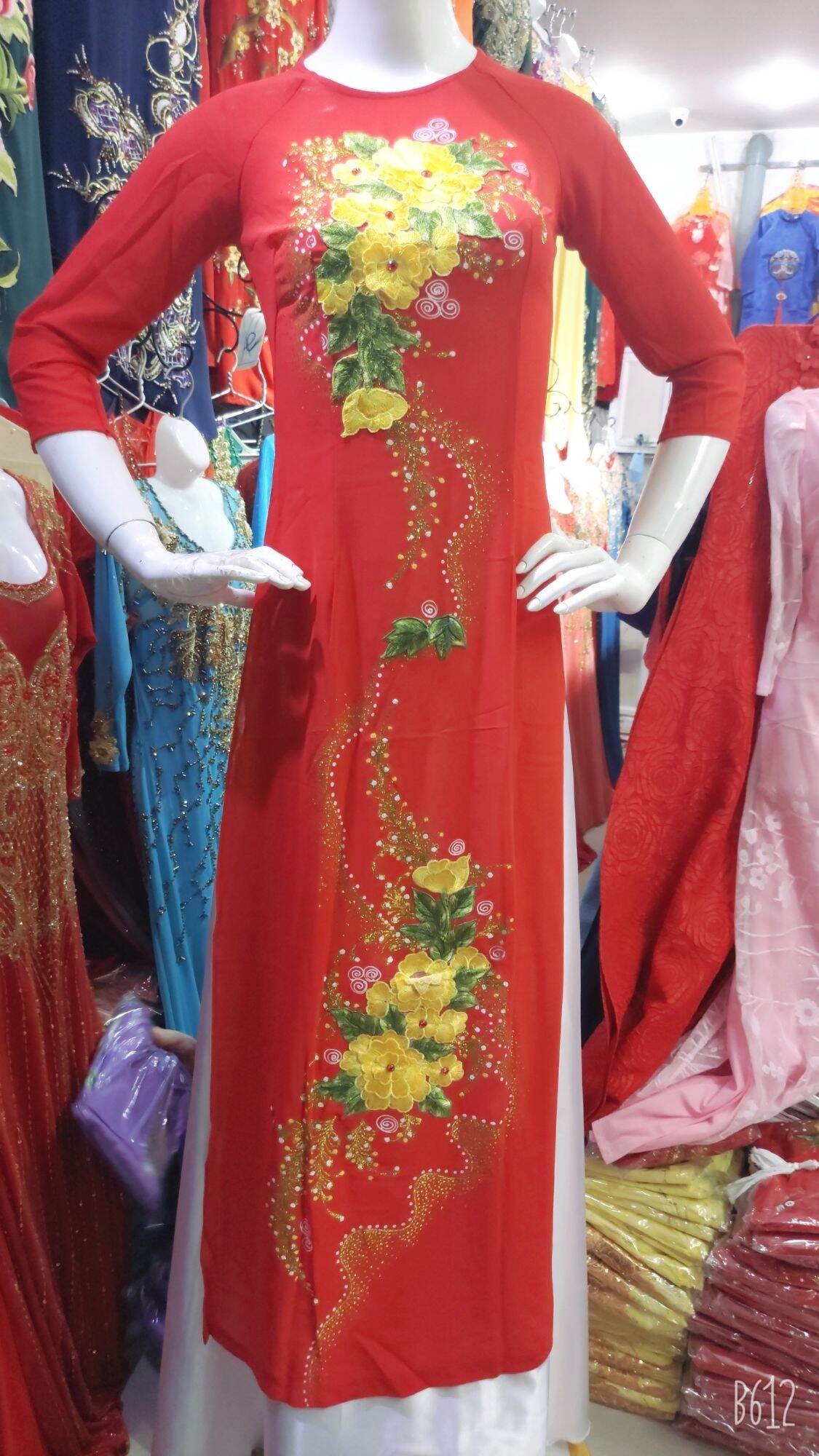 SALE ÁO DÀI LUA CPHONG HOA NỔI 🌺KIM TUYẾN CHỈ 260K1AO MAY SẴN CÓ SẴN