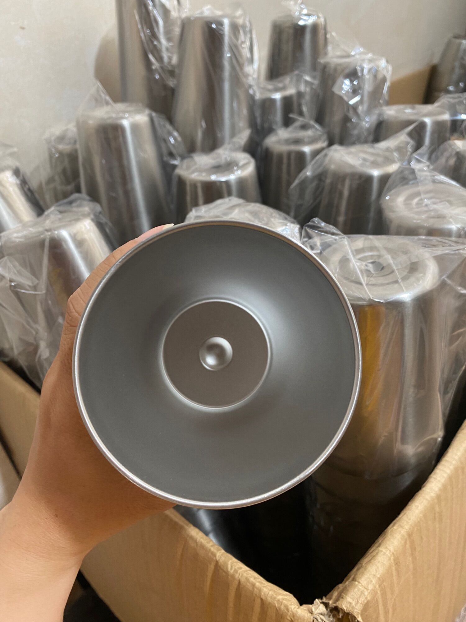 Ly giữ nhiệt nhật bãi, không nắp 300ml cao 11cm