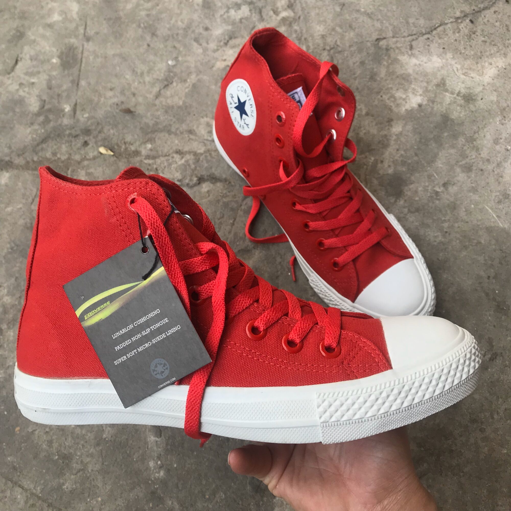 GIÀY CONVERSE Đỏ tươi cao cổ (Full box)