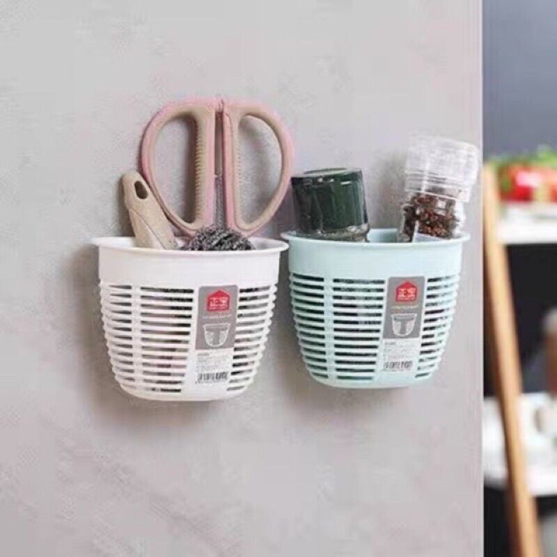 Giỏ treo đồ mini hít cường lực