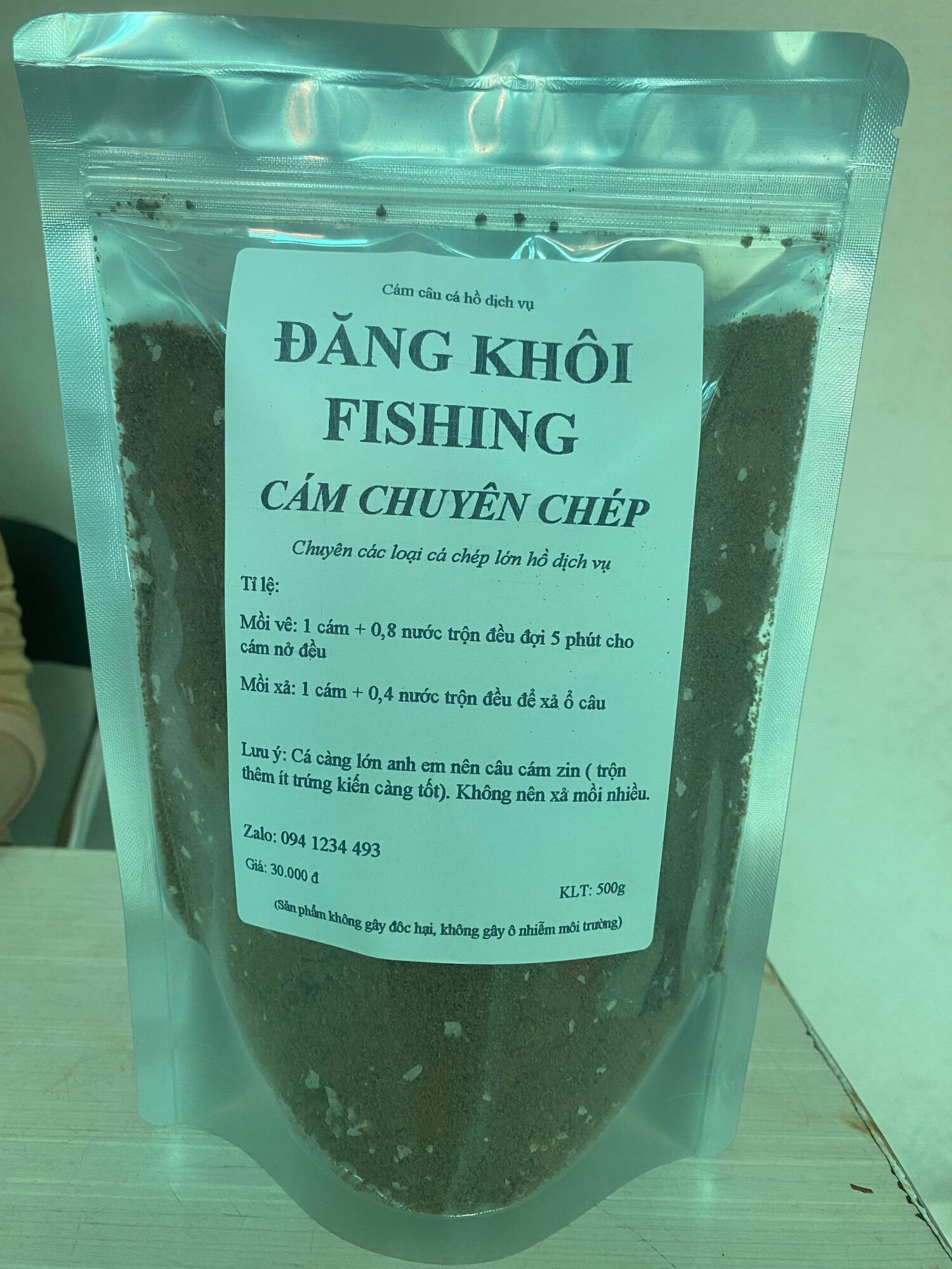 Cám câu cá chép hồ dịch vụ, cám câu cá chép lớn