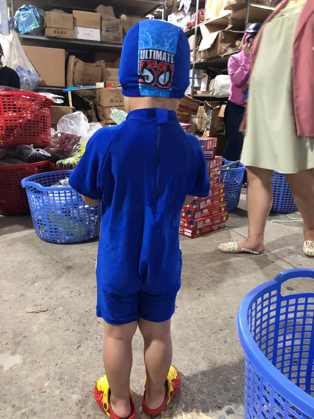 bộ đồ bơi siêu nhân cho bé trai