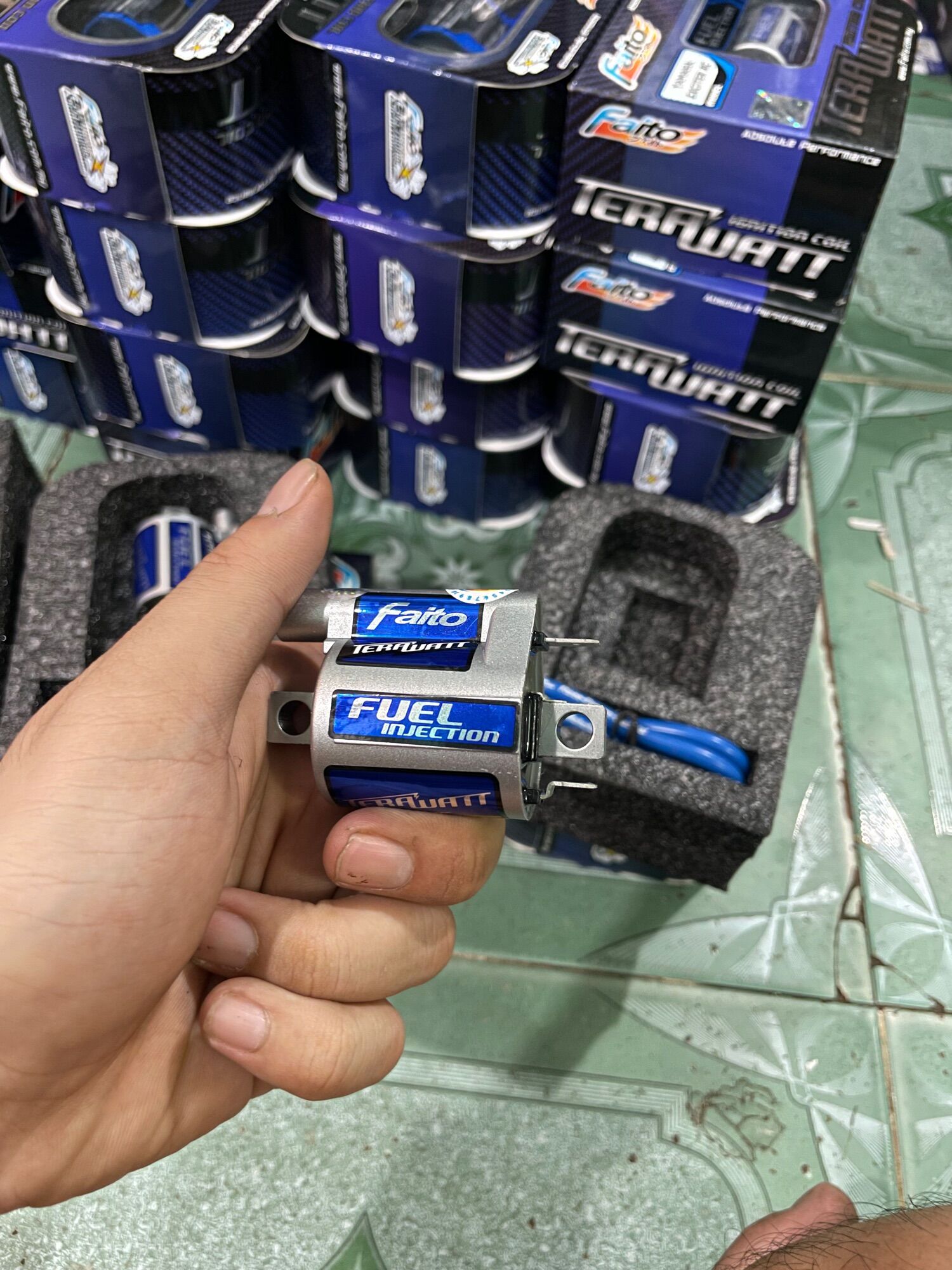 Mobin sường Faito Xăng cơ , FI