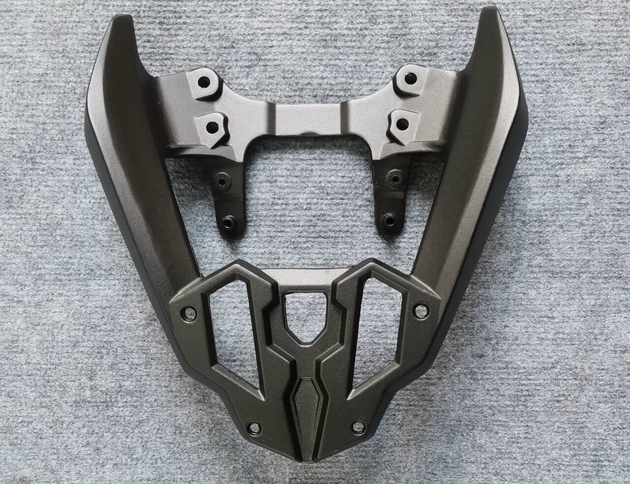 Cảng sau nhôm winner x v2 - v3 đen nhám