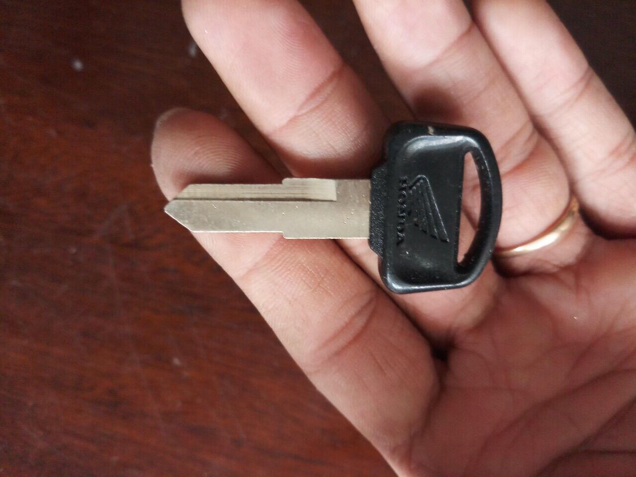 Phôi chìa khoá HONDA ngắn cánh én