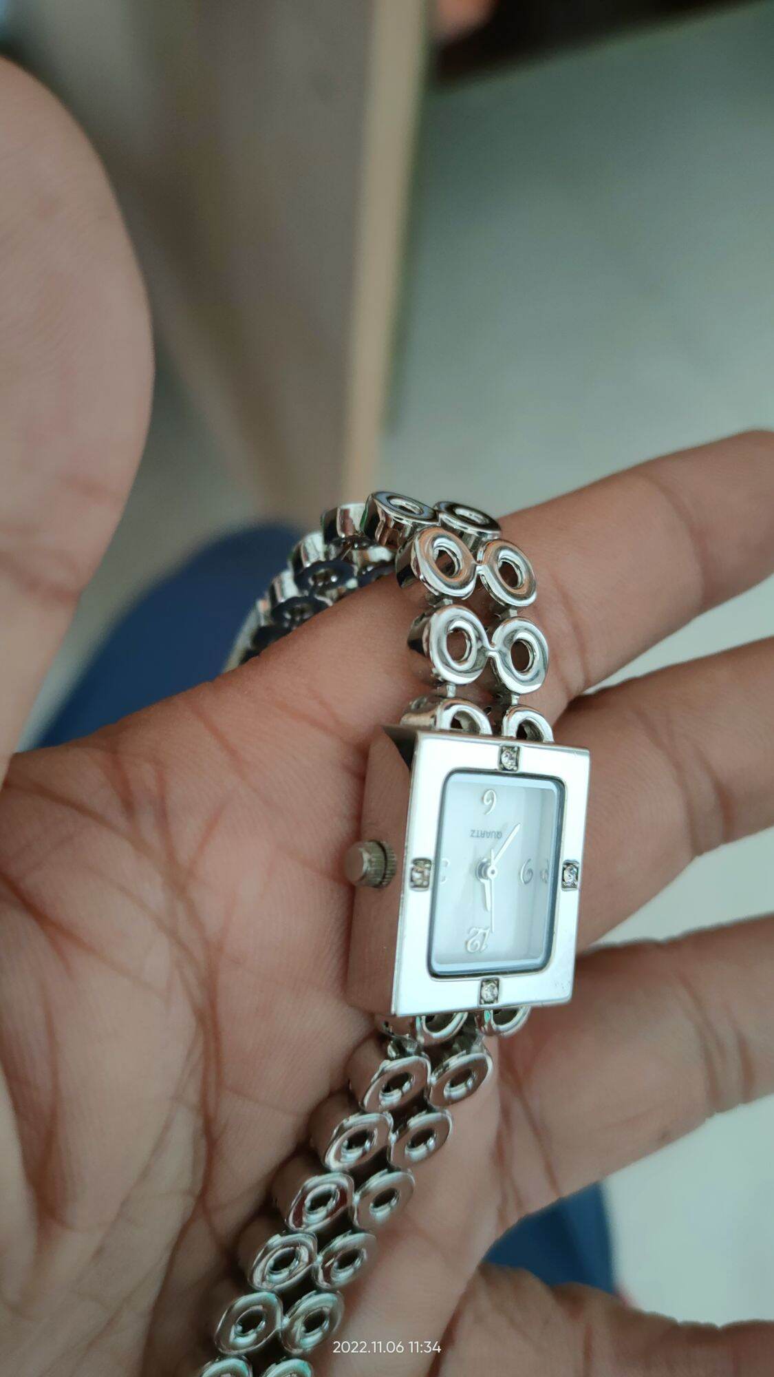 đồng hồ si Nhật
